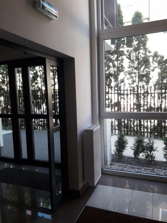 Апартаменты Apartament Dywizjonu Варшава Экстерьер фото